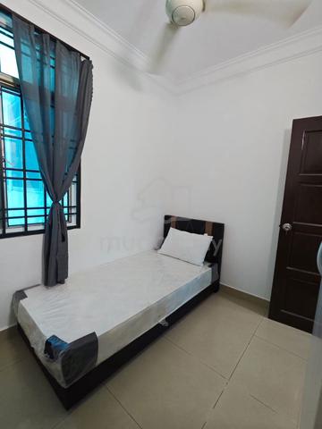 Kip Villa single room for rent 1