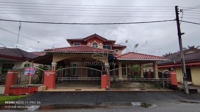 Double Storey Bungalow di Sri Gading, Batu Pahat, Johor 1