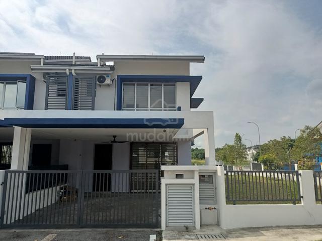 [CORNER LOT, RENO, FACE PLAYGROUND] Laman Anggerik 2 Sty Nilai Impian 1