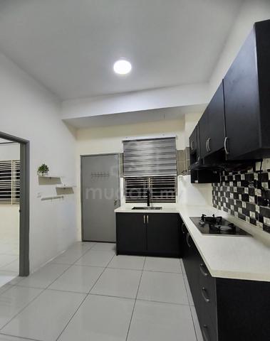Rumah Teres Simfoni Perdana With Kitchen Cabinet 1