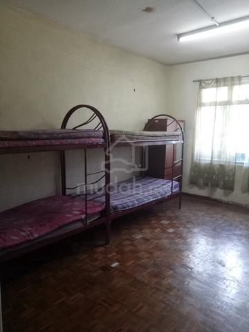 Area Unisel / Uitm Seksyen 7 Shah Alam ( Seorang Muslimah) 1