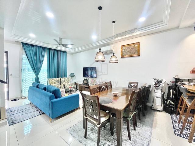 Double Storey Terrace,Laman Mawar Indah, Kota Seriemas Nilai 1