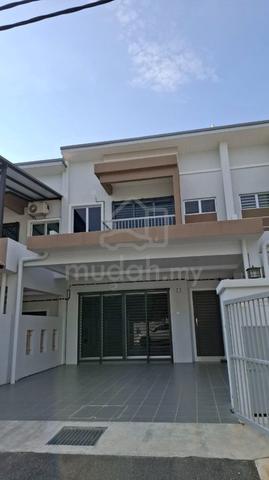 RUMAH TERES DUA TINGKAT UNTUK DI SEWA (Intermediate Unit) 1