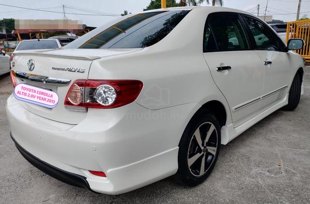 2013 Toyota COROLLA ALTIS 2.0 V FACELIFT (A) - 2