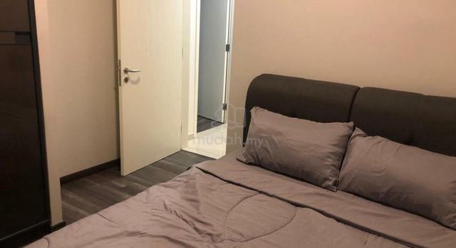 Fully Furnished Middle Room for Rent at The Rainz, Bukit Jalil 1