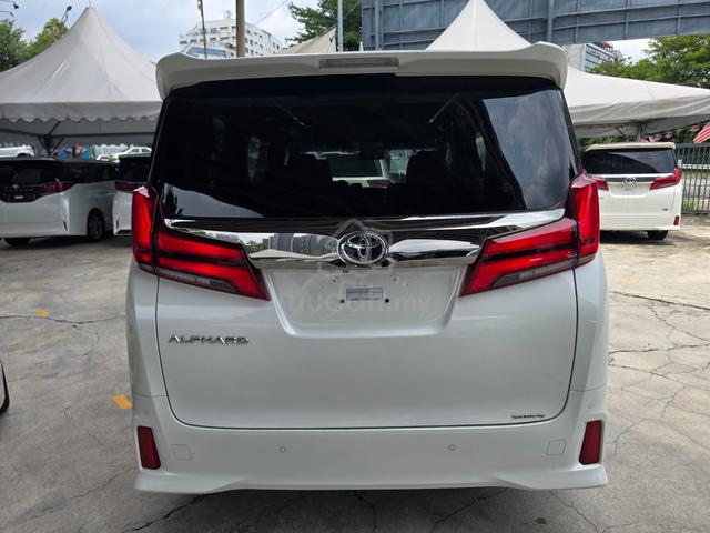 2023 Toyota ALPHARD 2.5 Type Gold 3 4.5A/33k km - 4