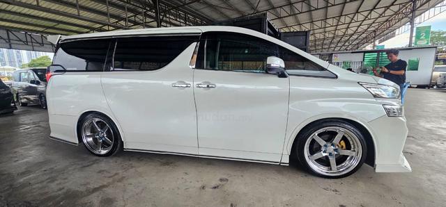 Toyota VELLFIRE 3.5 EXECUTIVE LOUNGE + JBL Sound - 5