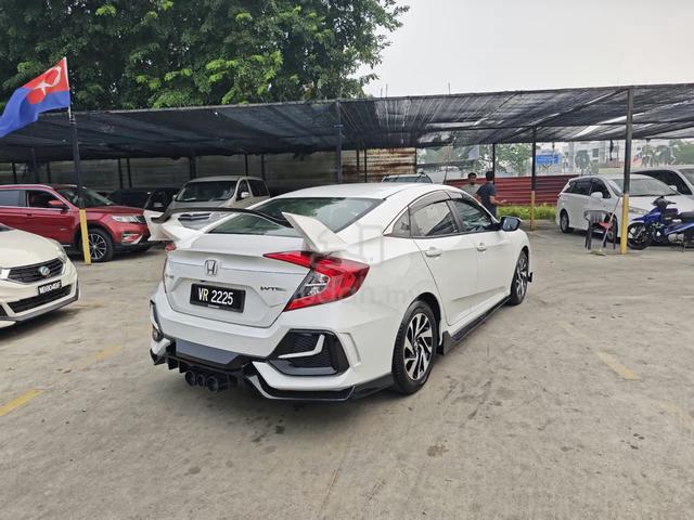 2017 Honda CIVIC FC 1.8 (AUTO) - 3