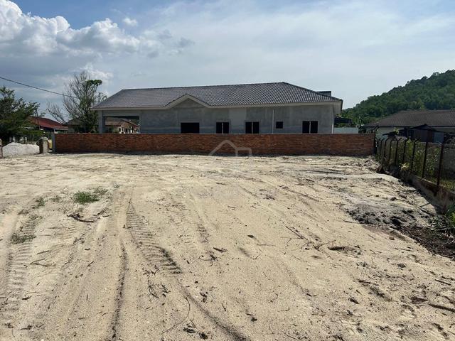 Ideal for buyer who wants to build customized houses 1