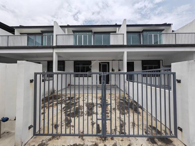 [Cheapest] 2 Storey Terrace - Fasa 2, Taman Scientex Rawang, Anggun 1