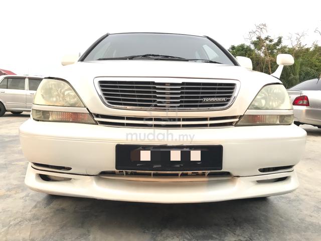 Toyota HARRIER 3.0 ALCANTARA(A)LEATHER SEAT/18"RIM - 3