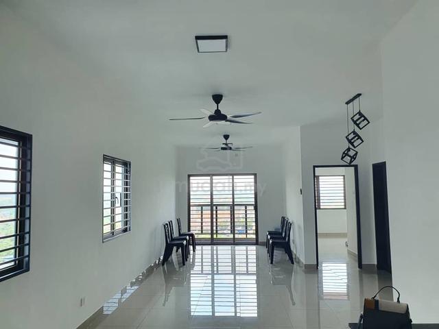 Residensi Zamrud 1