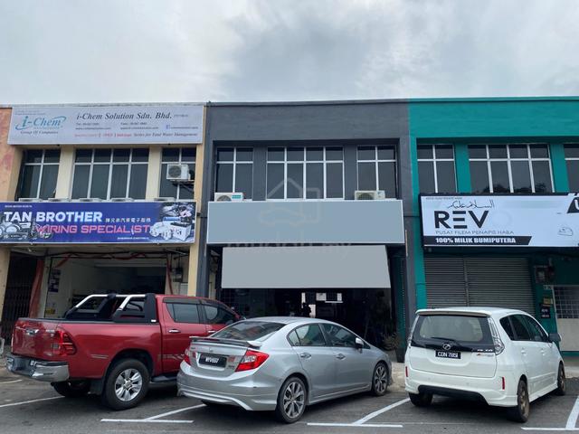Semambu Double Storey Shop 1