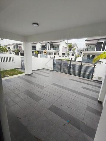 Limited 2-Sty Basic Unit 3R3B Endlot Type Robin @ Bdr Rimbayu for Rent 1