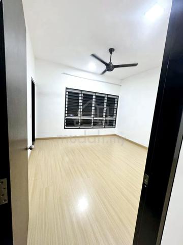 【MURAHhhh】2 Storey KYRA Near WETLAND BBR Gated & Guarded 1