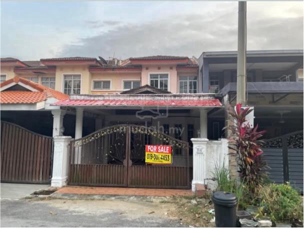 For SALE – 2-STOREY TERRACE HOUSE @ BANDAR TASIK KESUMA, BERANANG 1