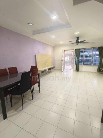 Pasir gudang ,Taman scientex , Jalan Nuri , 2storey house for Sale 1
