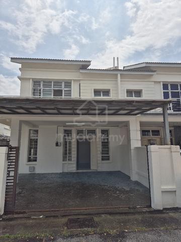 Newly Renovated Bandar Saujana Putra Semi D House 1