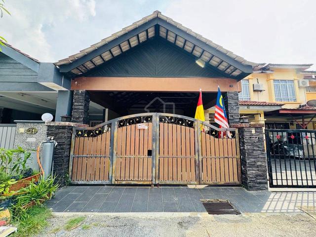 Double Storey Seri Pristana Sungai Buloh Selangor 1