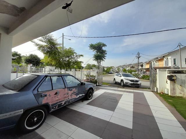 FACING OPEN FULLY EXTEND Double Storey Bandar Seri Coalfields 1