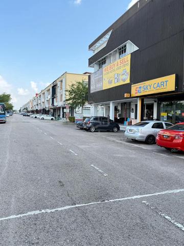 Taman Sierra Perdana Masai 2 Adjoining Three Storey Shop House 1
