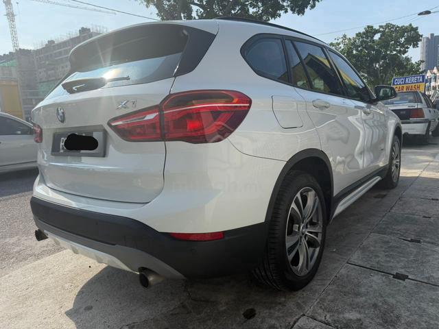 2016 BMW X1 2.0 sDrive20i (CKD)(A)2 Years Warranty - 2