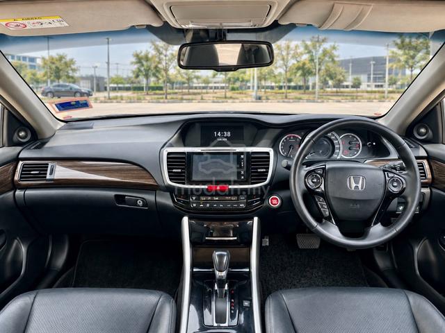 2017 Honda ACCORD 2.4 VTi-L FACELIFT (A) FULL LOAN - 5