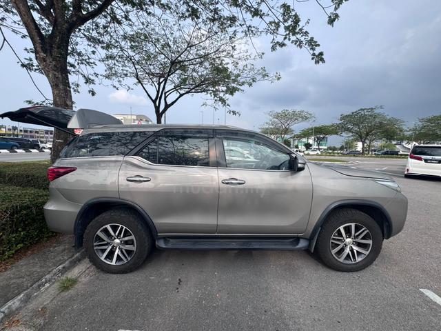 2017 Toyota FORTUNER 2.7 SRZ 4X4 2TR-FE (A) - 5