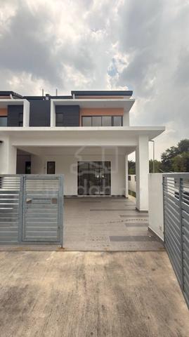 Robin Rimbayu Double Storey Endlot-Move In Condition-Brand New 1