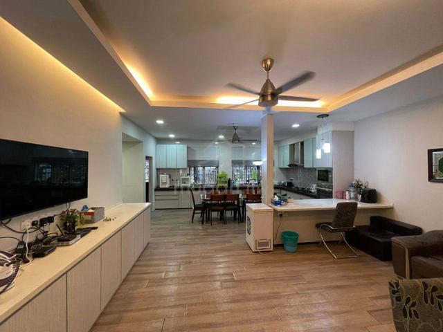 FREEHOLD AVENUE ONE LAKE VALLEY CHERAS semid 1