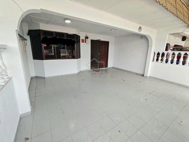 Jalan Jagong , Bandar Baru Uda @ BBU (With attic Unblock View) 1