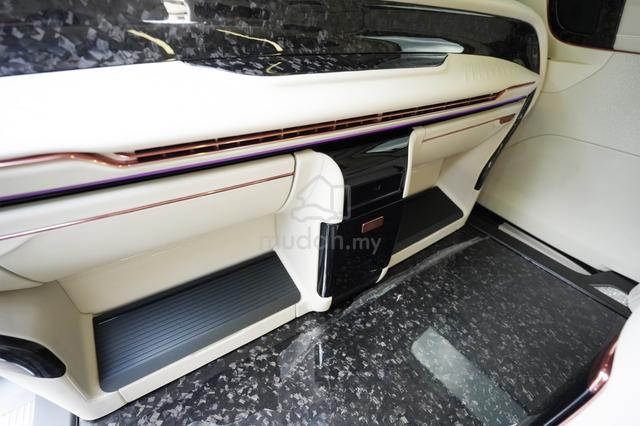 2024 Toyota ALPHARD 2.5 Z premier executive lounge - 3