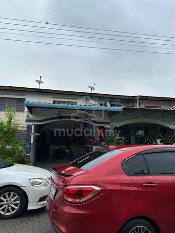Rumah kos rendah 2tingkat untuk dijual ‼️ 1