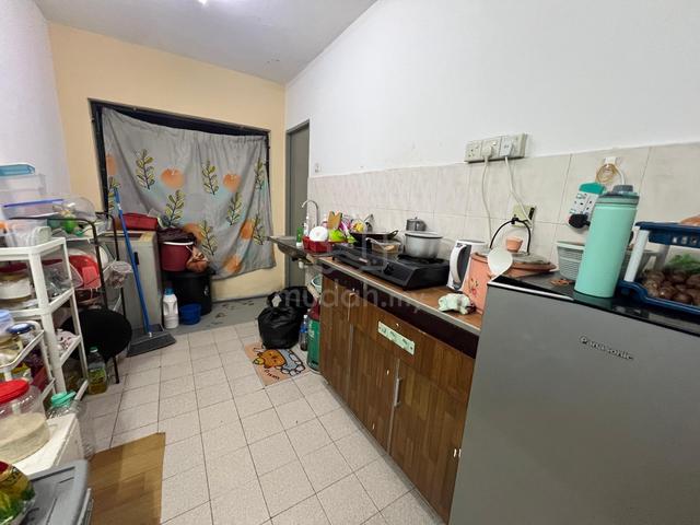 Apartment Lestari (Damansara Damai) 1