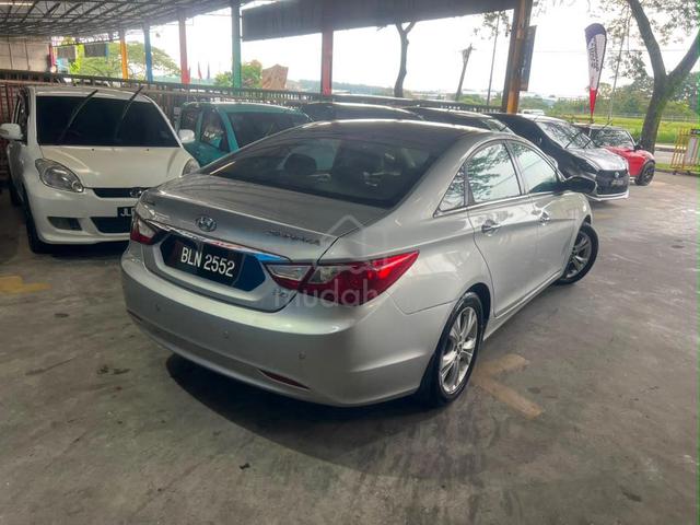 2011 Hyundai SONATA 2.0 GLS NF (A) - 3