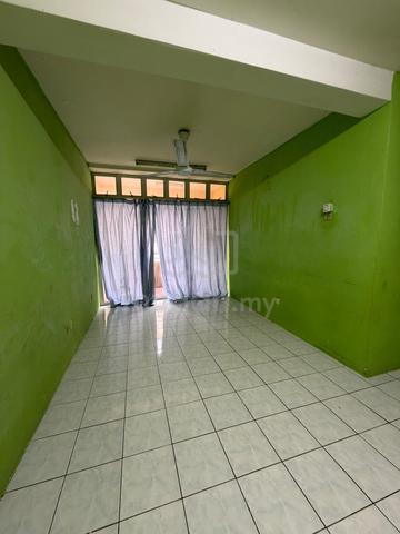 Bandar Universiti Lagenda, Mantin 1