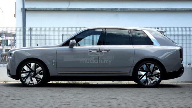 READY UNIT - 2025 Rolls Royce CULLINAN 6.7 V12 AWD - 3