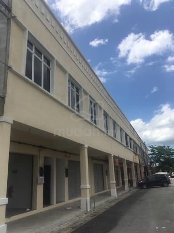 Kedai baru siap untuk disewa di tanah merah 1
