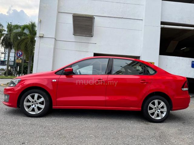 2018 Volkswagen VENTO 1.6 COMFORTLINE (A) SEDAN - 2