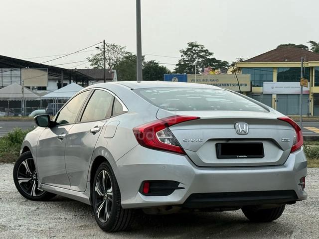 2018 Honda CIVIC 1.5 TC-PREMIUM (A) ORIGNAIL PAINT - 4