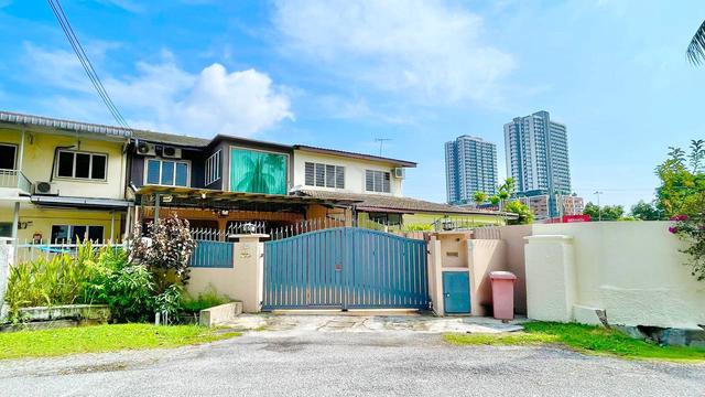 Freehold Double Storey Terrace House Seksyen 17 Petaling Jaya Selangor 1