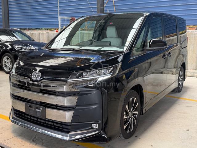 2023 Toyota NOAH 2.0 SZ (Unreg)Grade5A/9k Mileage - 2
