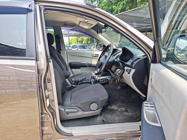 2013 Mitsubishi TRITON 4X4 2.5 (AUTO) - 4