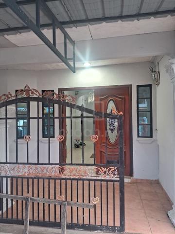 (Fully renovated) Teres setingkat di Taman Seri Duyong Melaka 1