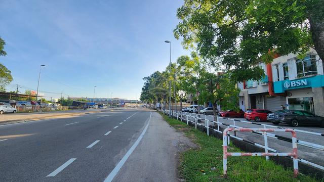 2sty Shoplot, Face Busy Main Road @ Malim Jaya, Bachang 1
