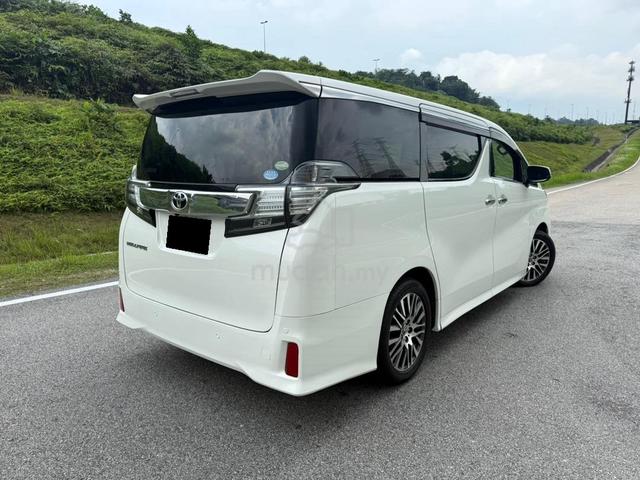 2016 Toyota VELLFIRE 2.5 ZG SUNROOF POWER BOOT - 2