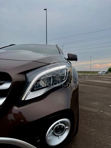2017 GLA180 Facelift | 85k KM | Tip Top cond - 2