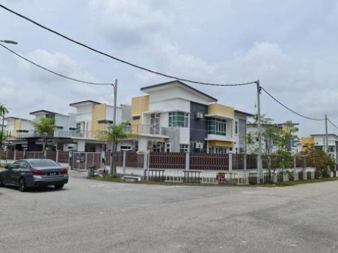 Bungalow House for Sale, 1