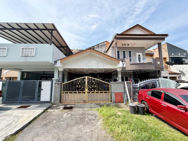 BOOKING 1k | RENOVATED ✅ 2 Storey Terrace Lorong Cakera Purnama Fasa 3 1