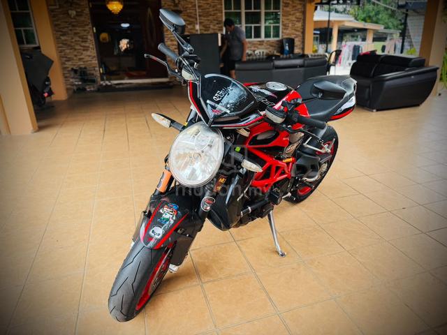 Carousel Image